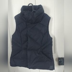 Under Armour Men's Black Puffer Vest Size Large